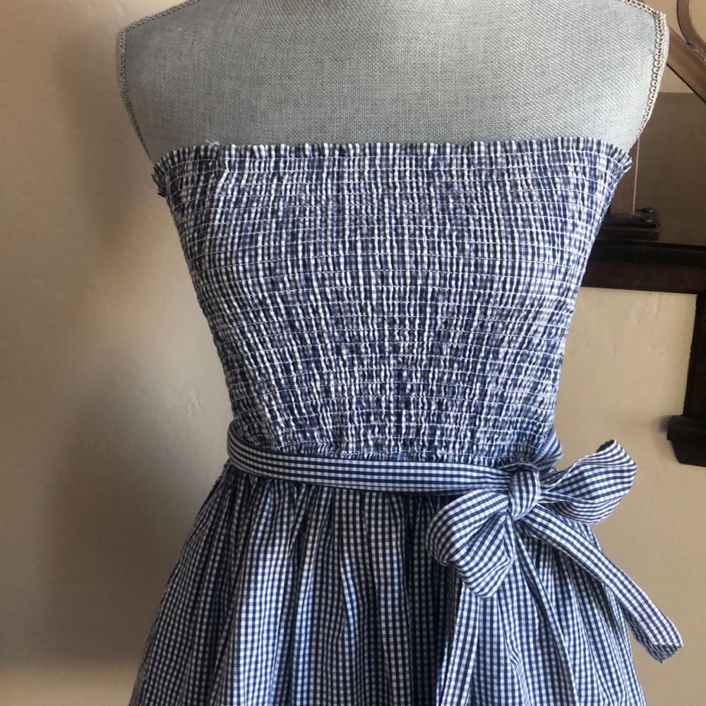 ‼️SOLD‼️NWOT HOLLISTER strapless mini dress - Picture 2 of 5